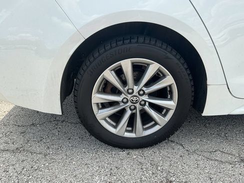 Used 2023 Toyota Corolla LE w/ LE Convenience Package FWD image 11
