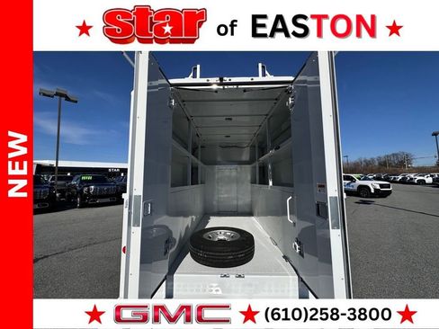 New 2025 GMC Savana 3500 w/ Power Convenience Package image 22