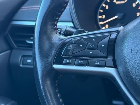 Used 2021 Nissan Altima 2.5 SR w/ SR Premium Package FWD image 25