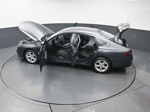Used 2024 Honda Accord LX image 41