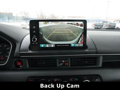 Used 2024 Honda Pilot EX-L image 5