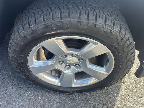 Used 2018 Chevrolet Silverado 1500 LT w/ Texas Edition image 25