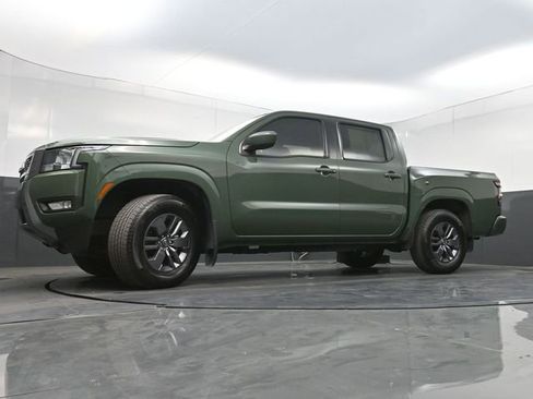 Used 2025 Nissan Frontier SV w/ SV Convenience Package image 28