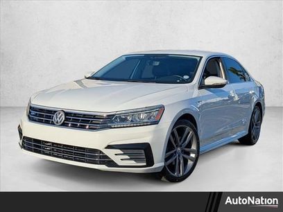 Used 2017 Volkswagen Passat 1.8T R-Line w/ R-Line Lighting Package