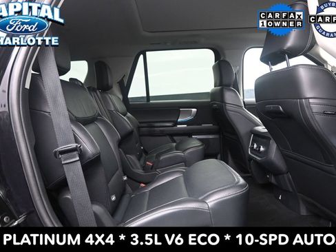 Used 2025 Ford Expedition Platinum AWD/4WD image 12