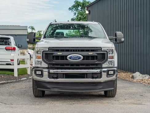 Used 2020 Ford F250 XL w/ Power Equipment Group AWD/4WD image 9
