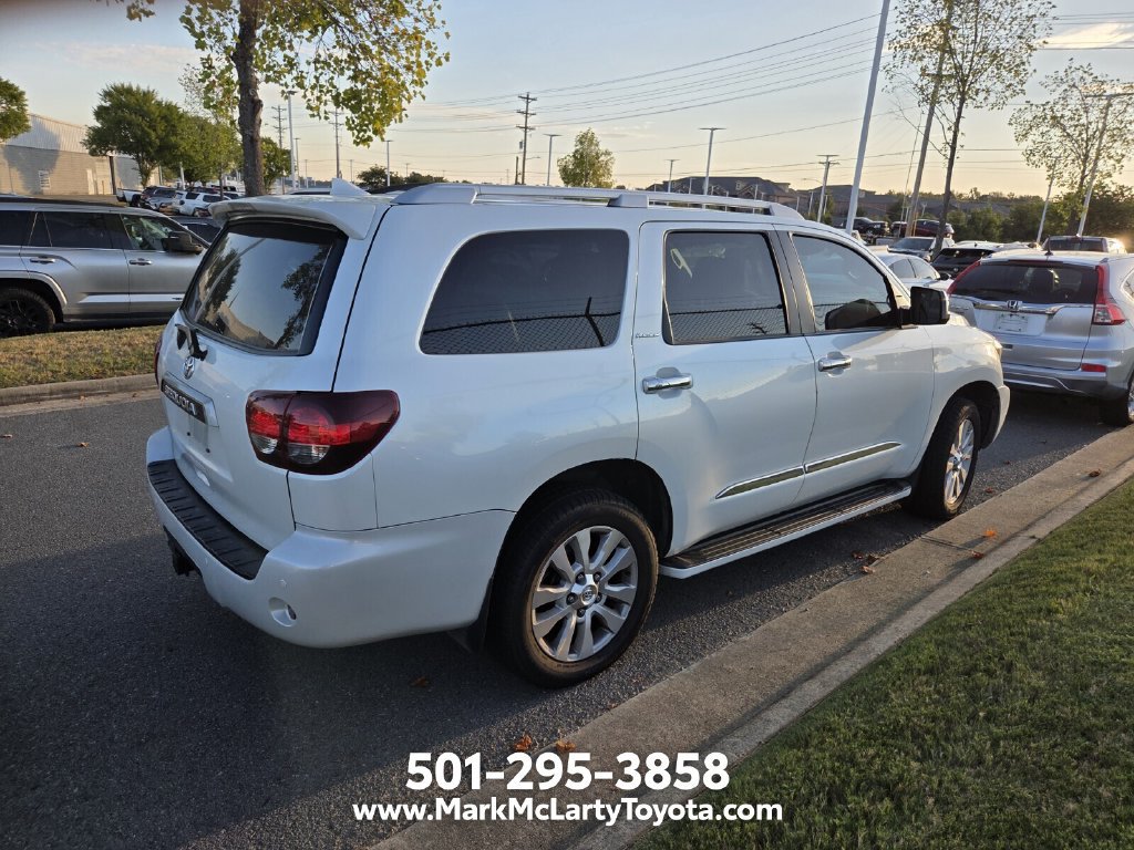 Used 2022 Toyota Sequoia Platinum RWD image 4