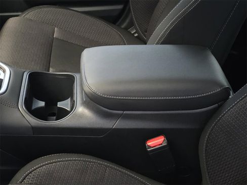 Used 2024 Subaru Outback Premium image 9