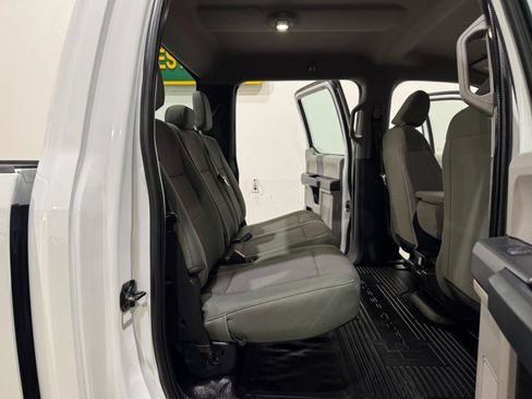 Used 2022 Ford F250 XL w/ STX Appearance Package AWD/4WD image 15