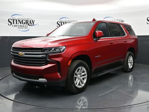 Used 2023 Chevrolet Tahoe LT w/ Luxury Package image 3