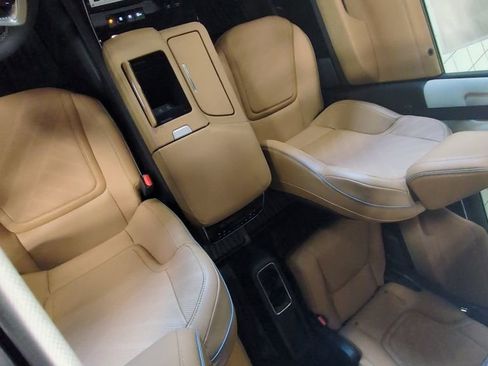 New 2026 INFINITI QX80 Luxe w/ Cargo Package RWD image 11