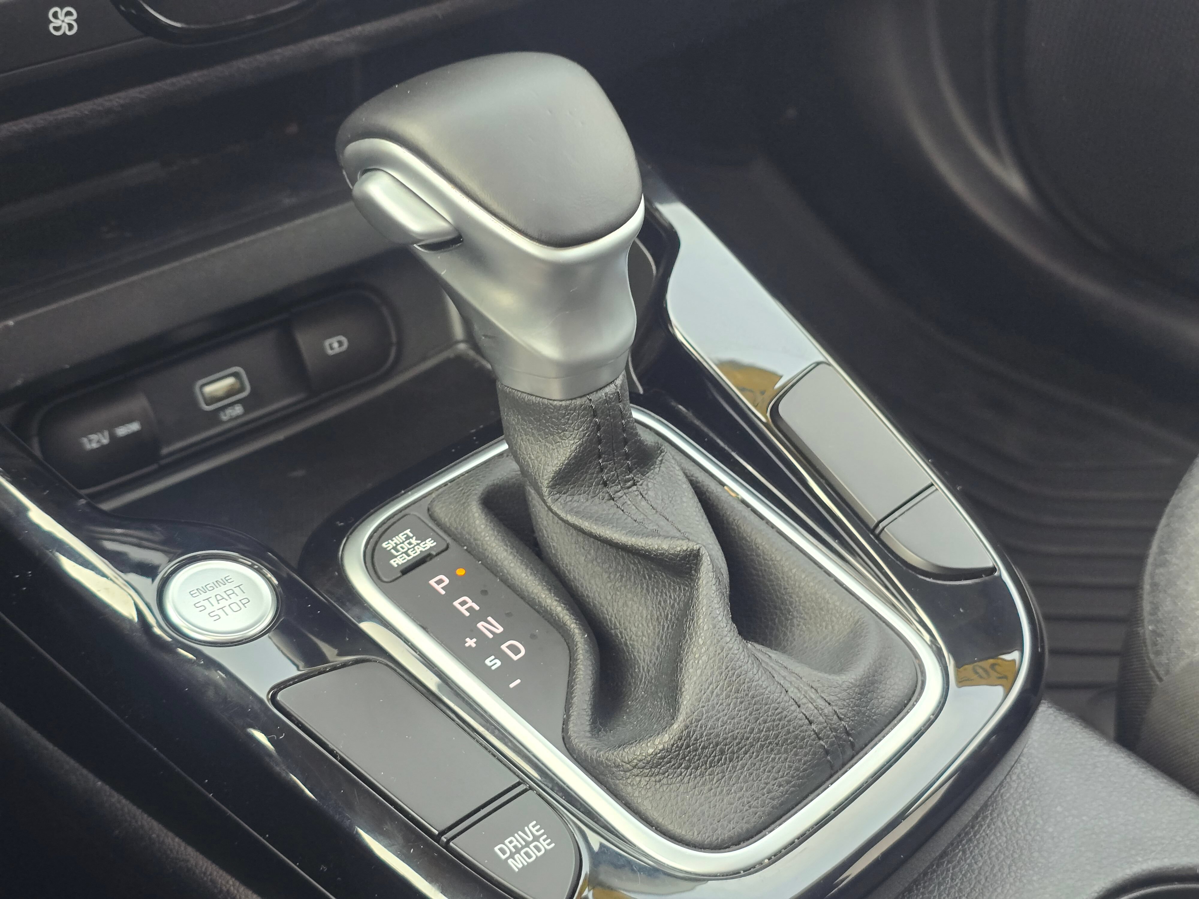 Used 2022 Kia Soul GT-Line FWD image 26