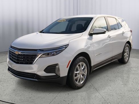 Used 2024 Chevrolet Equinox LT image 18