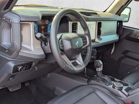New 2026 Ford Bronco Outer Banks AWD/4WD image 3