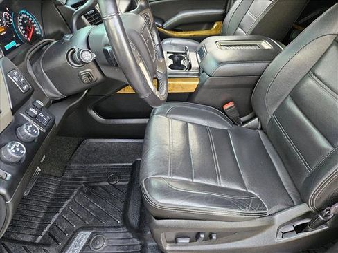 Used 2017 GMC Yukon Denali w/ Open Road Package image 16
