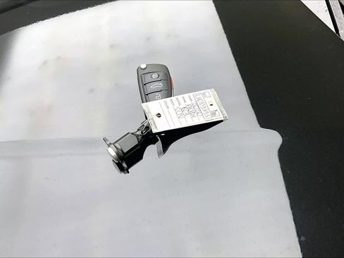 Used 2020 Audi Q3 2.0T Premium w/ Convenience Package image 15