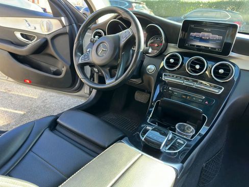 Used 2015 Mercedes-Benz C 300 Sedan image 10