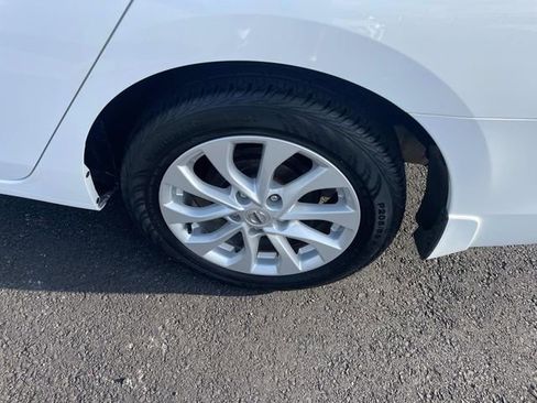 Used 2019 Nissan Sentra SV image 12