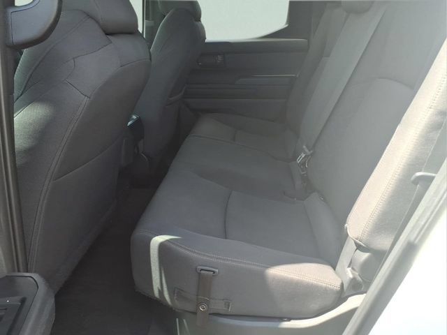 Used 2024 Toyota Tacoma SR5 AWD/4WD image 18