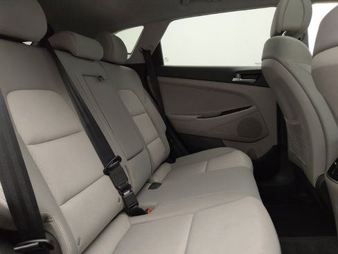 Used 2018 Hyundai Tucson Value FWD image 19