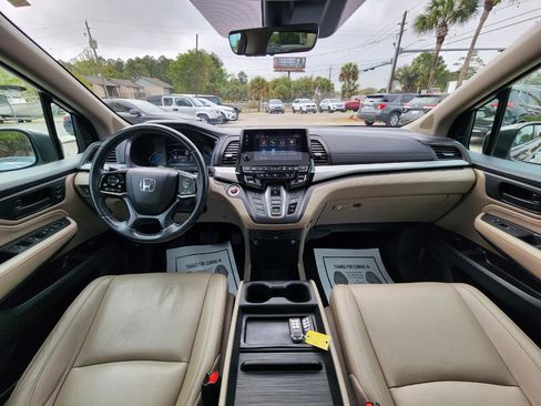 Used 2018 Honda Odyssey Touring image 23
