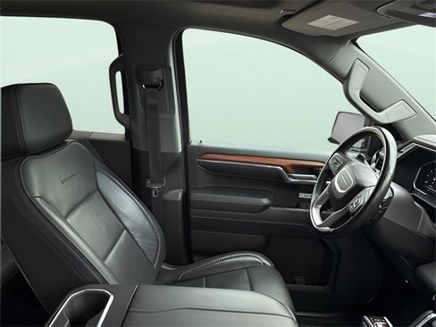 Used 2023 GMC Sierra 1500 Denali w/ Denali Reserve Package image 11