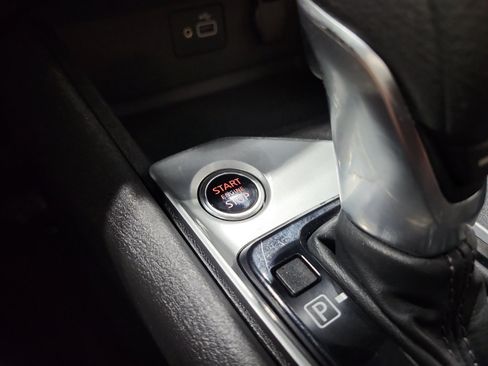Used 2024 Nissan Altima 2.5 S FWD image 19