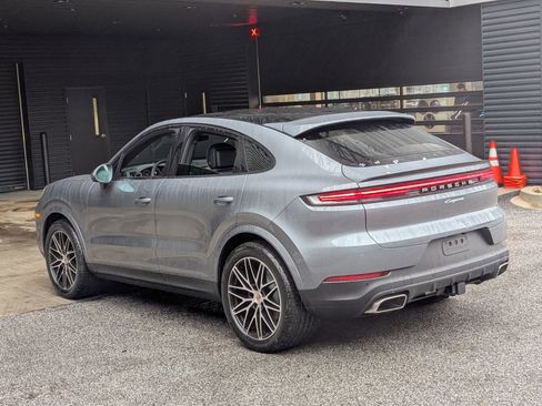 New 2026 Porsche Cayenne Coupe image 3