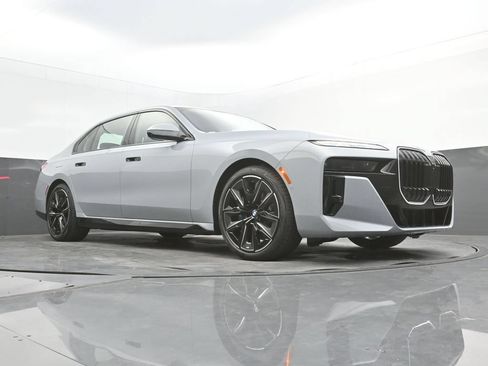 New 2026 BMW 740i w/ Executive Package RWD image 48