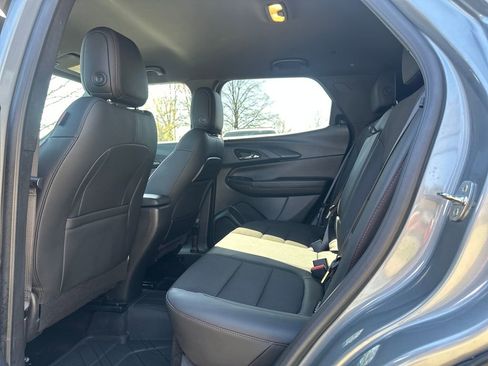 Used 2023 Chevrolet TrailBlazer RS AWD/4WD image 14