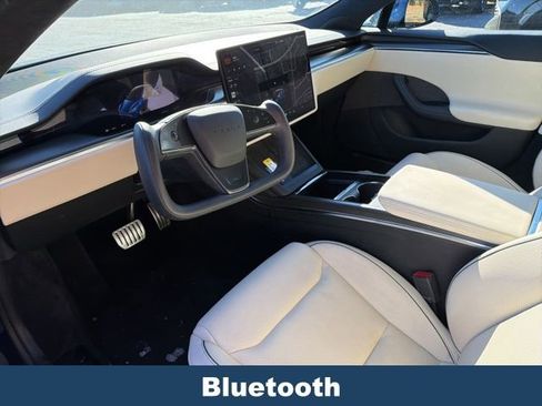 Used 2021 Tesla Model S Plaid image 4