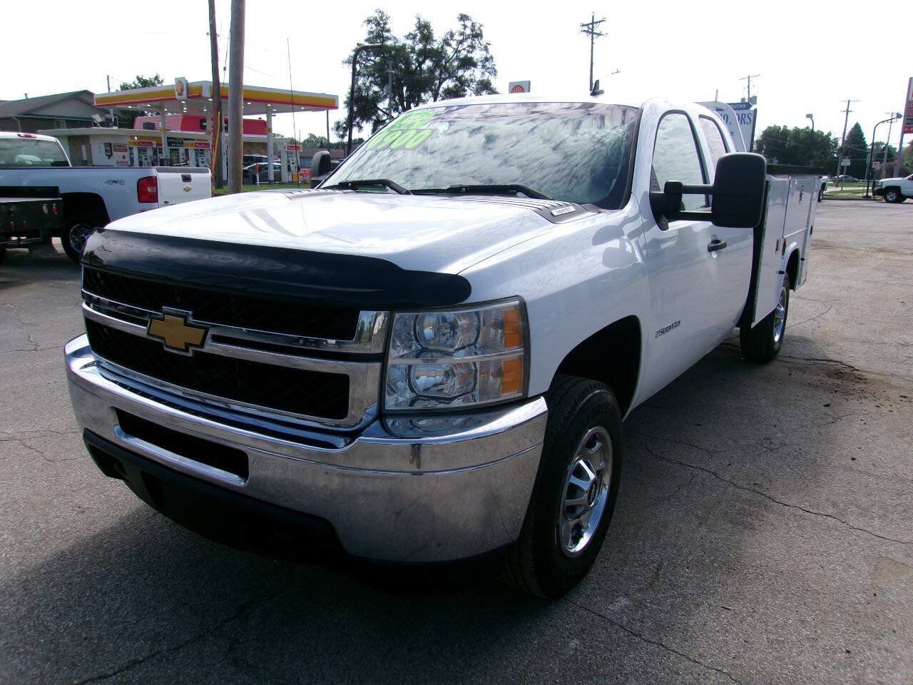 Used 2013 Chevrolet Silverado 2500 W/T AWD/4WD image 9