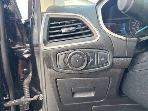 Used 2017 Ford Edge SEL w/ Equipment Group 201A image 24