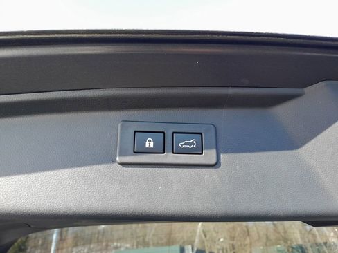 Used 2024 Subaru Outback Limited image 31