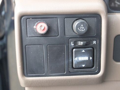 Used 1996 Lexus LX 450 4WD image 17