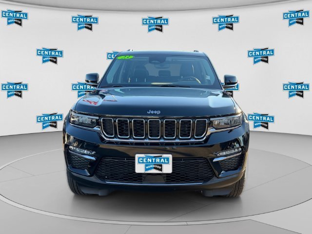Certified 2023 Jeep Grand Cherokee Limited AWD/4WD image 9