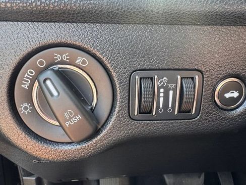 Used 2015 Chrysler 300 S w/ 300S Premium Group RWD image 16