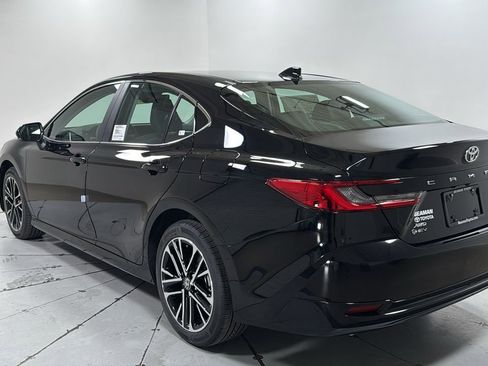 New 2026 Toyota Camry XLE image 7