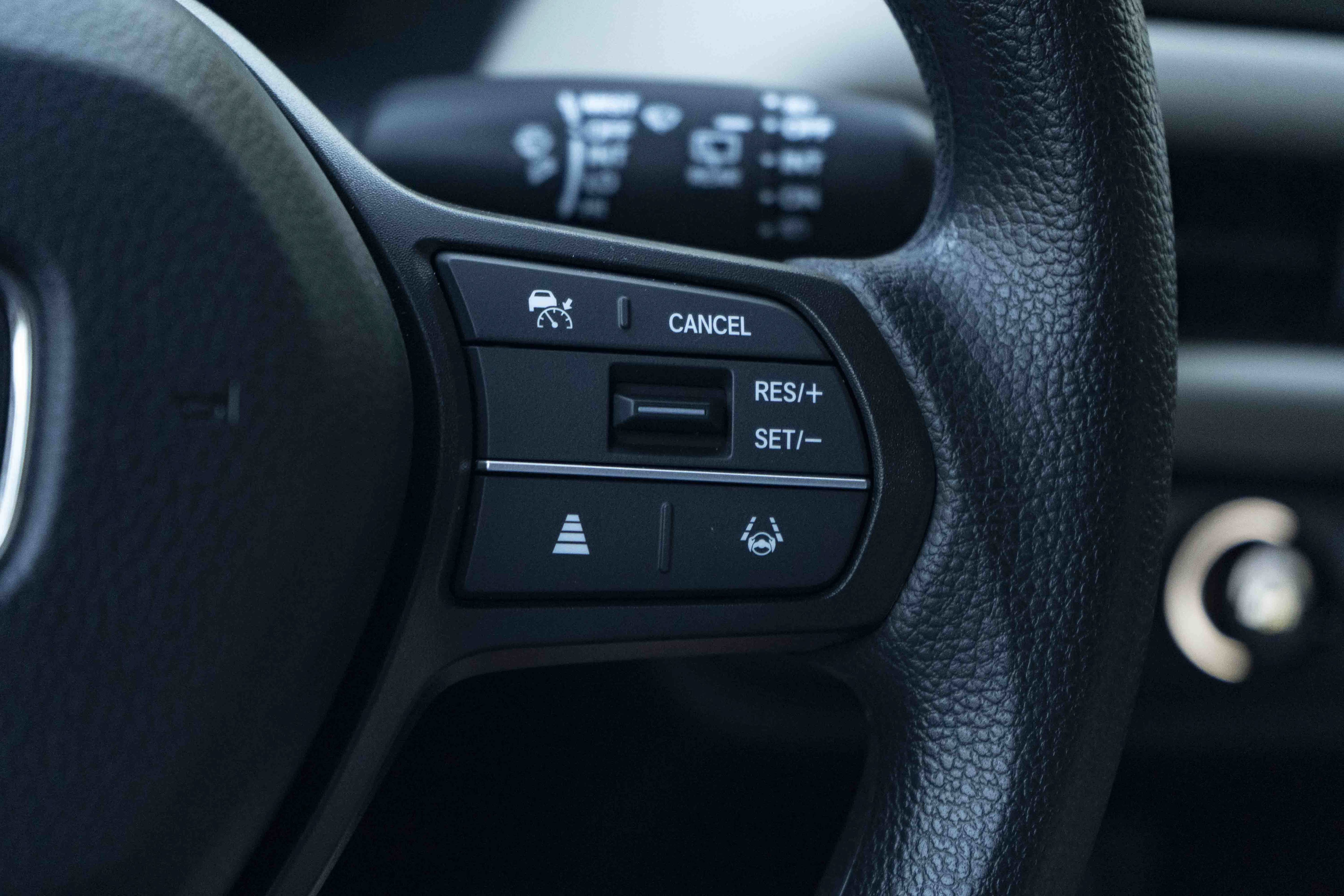 Used 2027 Honda HR-V LX image 21