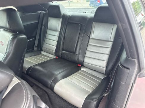 Used 2013 Dodge Challenger R/T RWD image 11