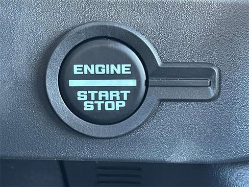 New 2025 Ford Bronco Big Bend image 5