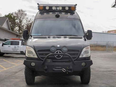 Used 2012 Mercedes-Benz Sprinter 3500 image 13