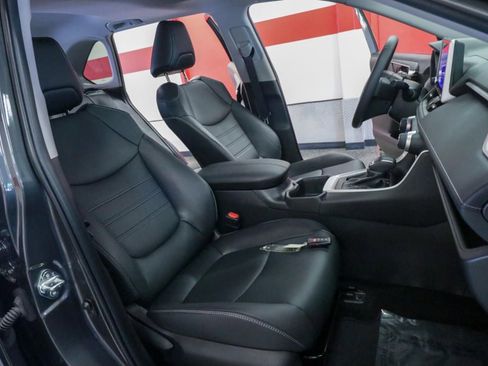 Used 2023 Toyota RAV4 XLE Premium FWD image 25