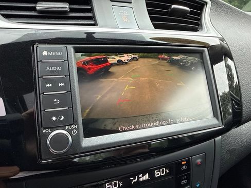 Used 2019 Nissan Sentra SV w/ Special Edition Package FWD image 29