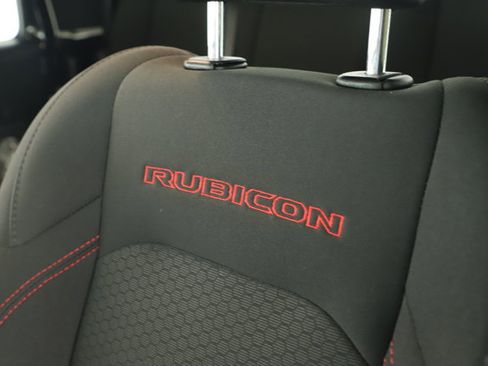 Used 2023 Jeep Gladiator Rubicon w/ Trailer Tow Package image 9