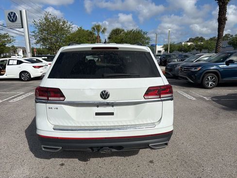 Certified 2023 Volkswagen Atlas SE w/ Panoramic Sunroof Package image 6