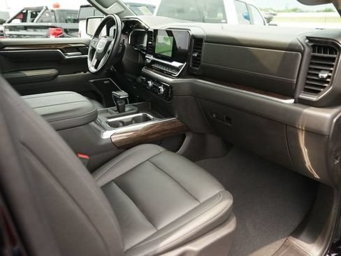 Used 2023 GMC Sierra 1500 Elevation w/ Elevation Premium Package AWD/4WD image 18