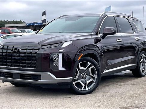 Used 2023 Hyundai Palisade Limited image 2