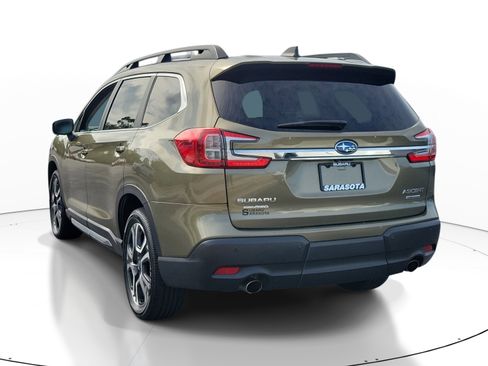 Used 2023 Subaru Ascent Limited w/ Technology Package AWD/4WD image 4