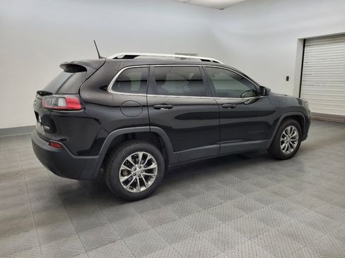 Used 2019 Jeep Cherokee Latitude Plus FWD image 10